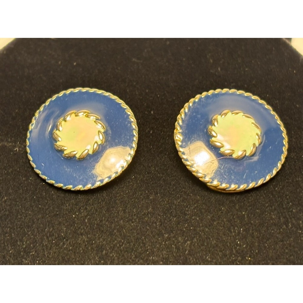 Vintage Earrings Blue‎ and Cream Enamel Gold Tone Clip On Retro Maximal 1980's
